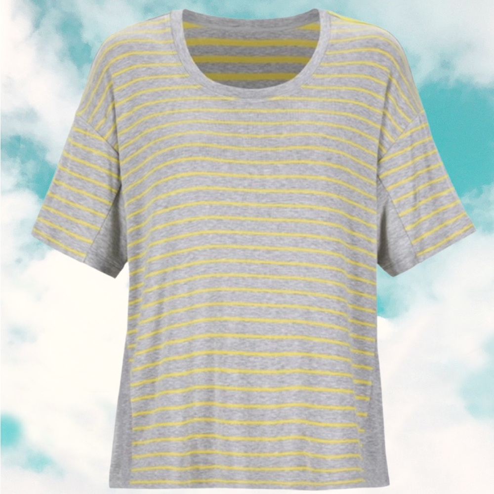 CAbi  CRUISE TEE  XL VGUC